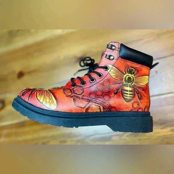 Bumble Bee | Chunky High-Top Combat Style Boots | Honey Comb | M 8.5 / W 10 - Picture 1 of 6